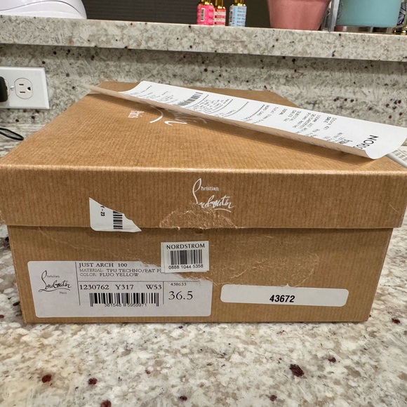 Rare find red bottoms - Picture 5 of 7